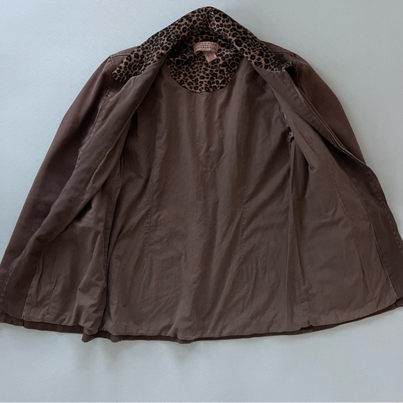 Telluride Women’s Barn Jacket with Leopard Print Collar - Picture 6 of 11
